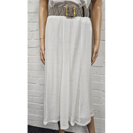 Crinkle Skirt (Lined w. Belt) - White 