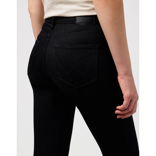 Wrangler Slim 610 Retro Black